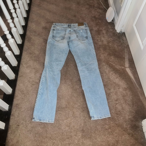 Aero Ripped Jeans - Picture 2 of 2